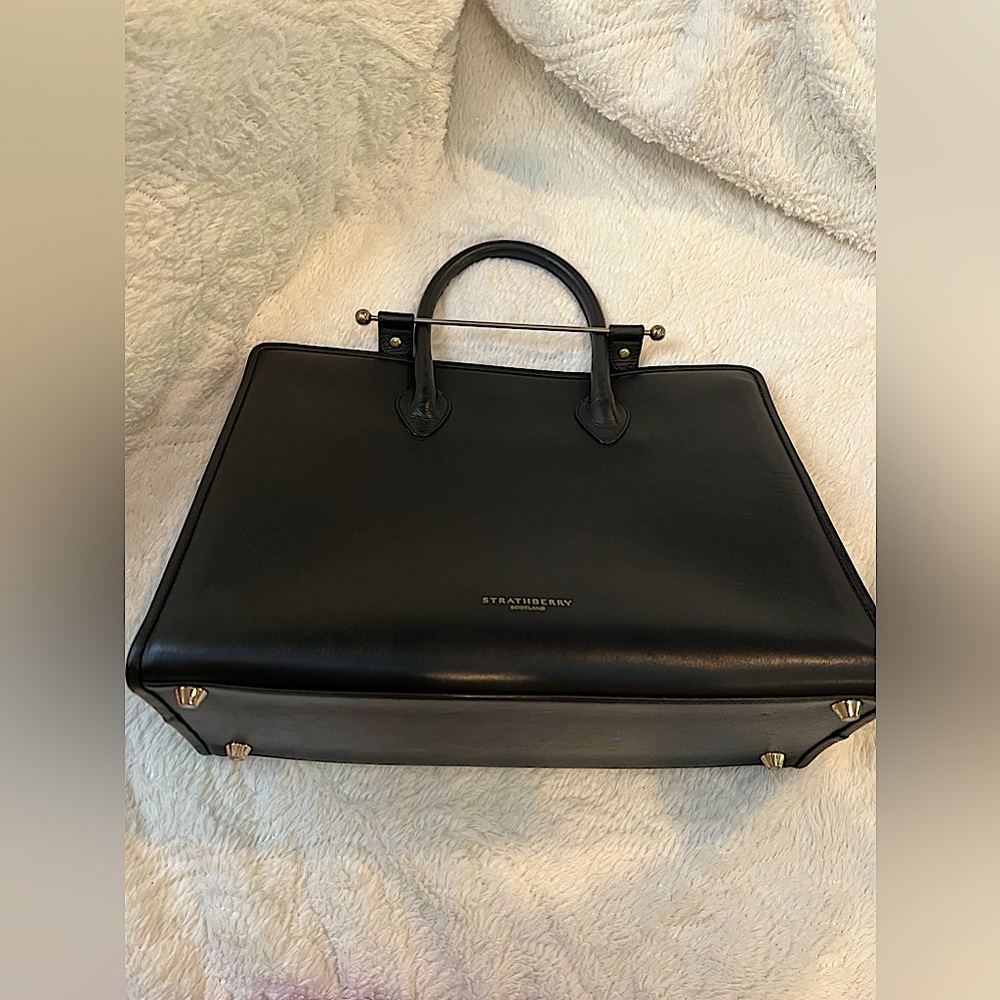 💯✨Authentic Strathberry Scotland Tote😍❤️